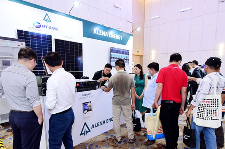 Gian hàng triển lãm của công ty Alena tại triển lãm Solar Show 2022 lớn nhất Việt Nam